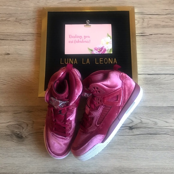 NEW Nike Jordan Spizike GS Noble Red Sneakers, size 4 youth/ 5.5 women - Picture 2 of 10